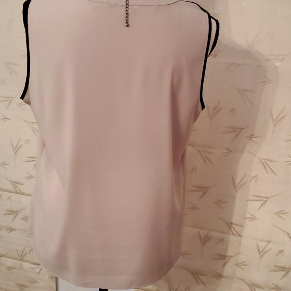 Blouse - Picture 3 of 4